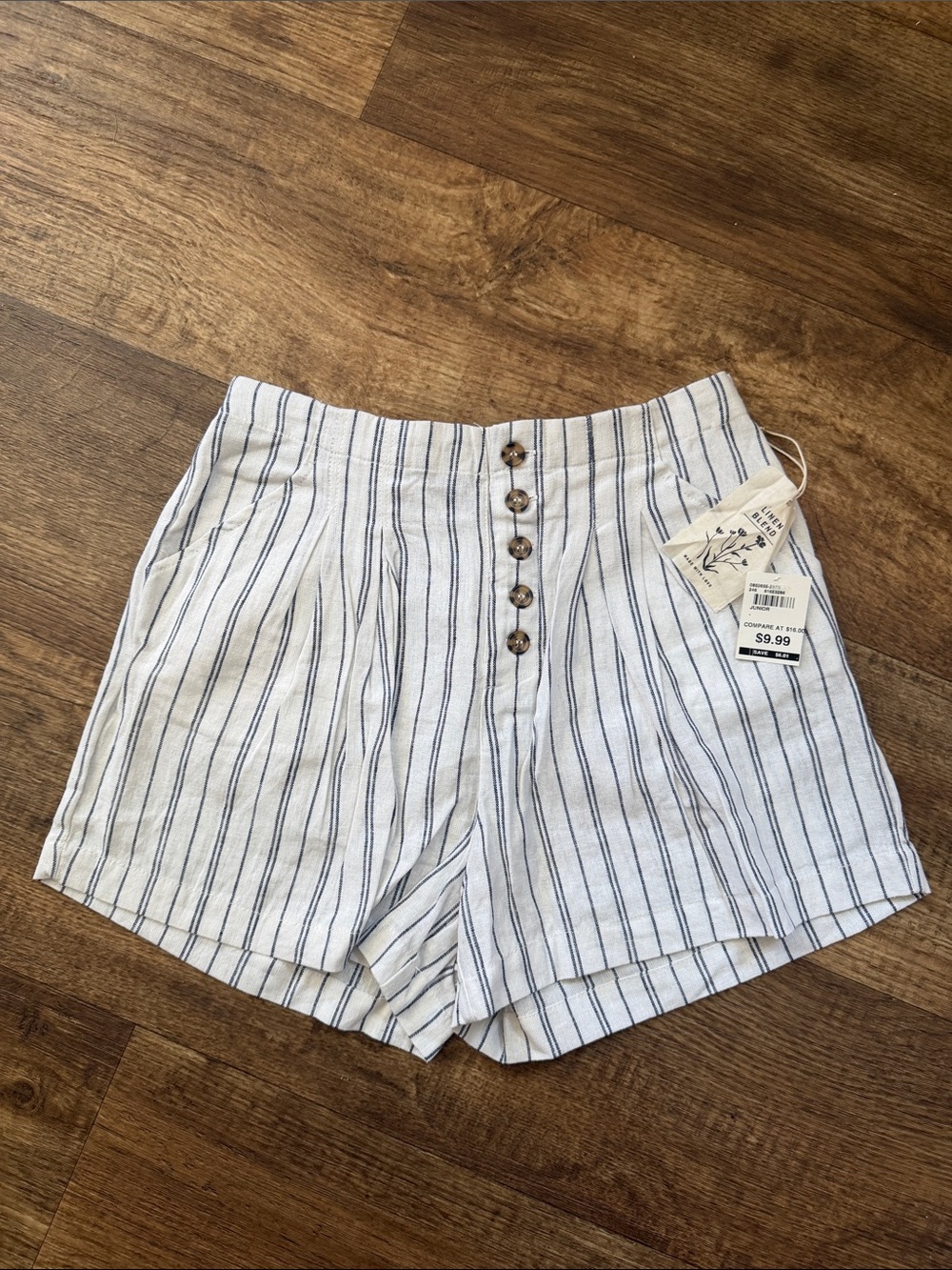 High Waisted striped shorts